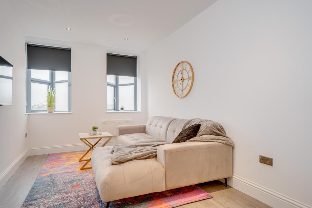 Town House Apartments Wakefield Bagian luar foto