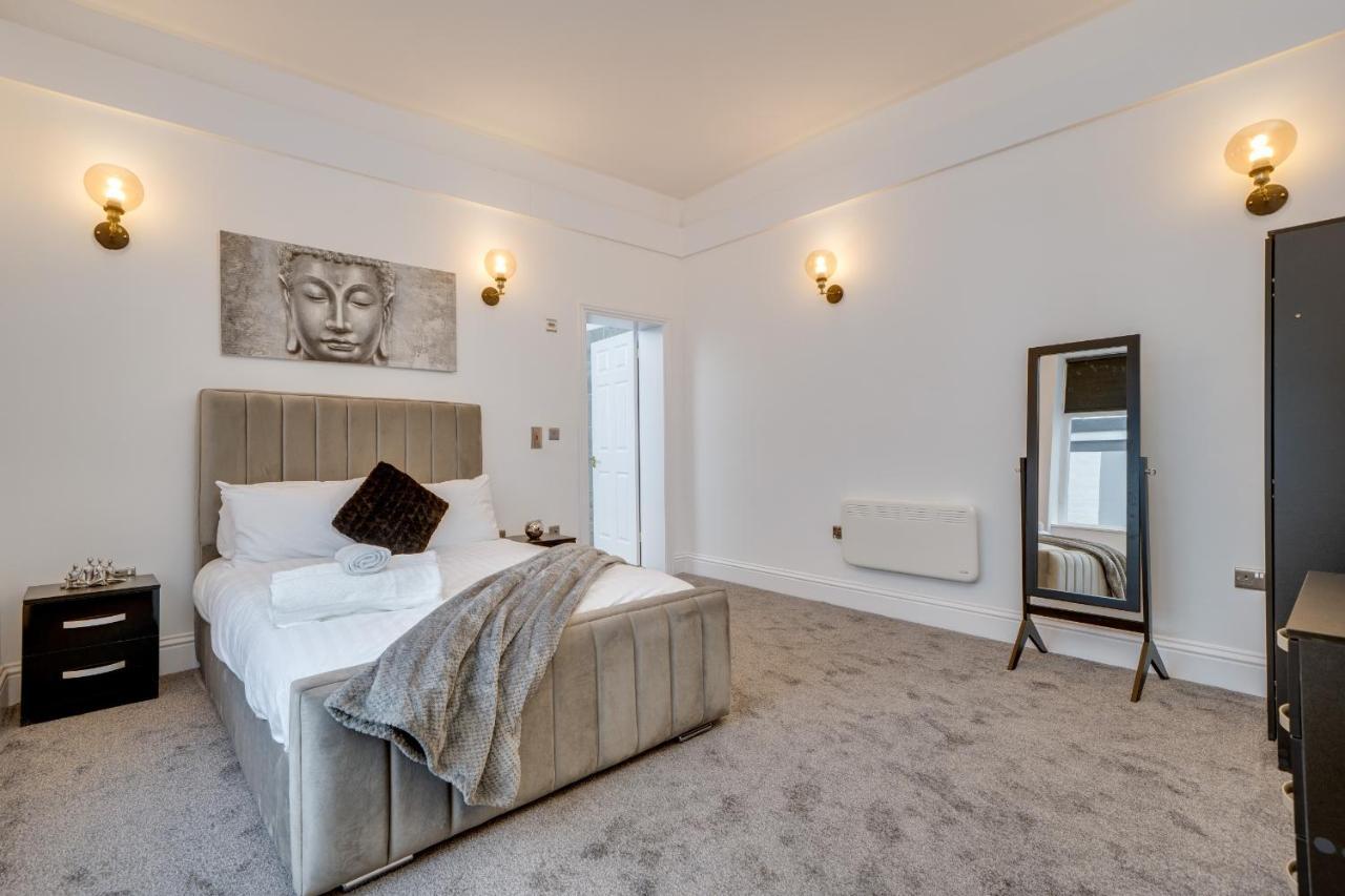 Town House Apartments Wakefield Bagian luar foto