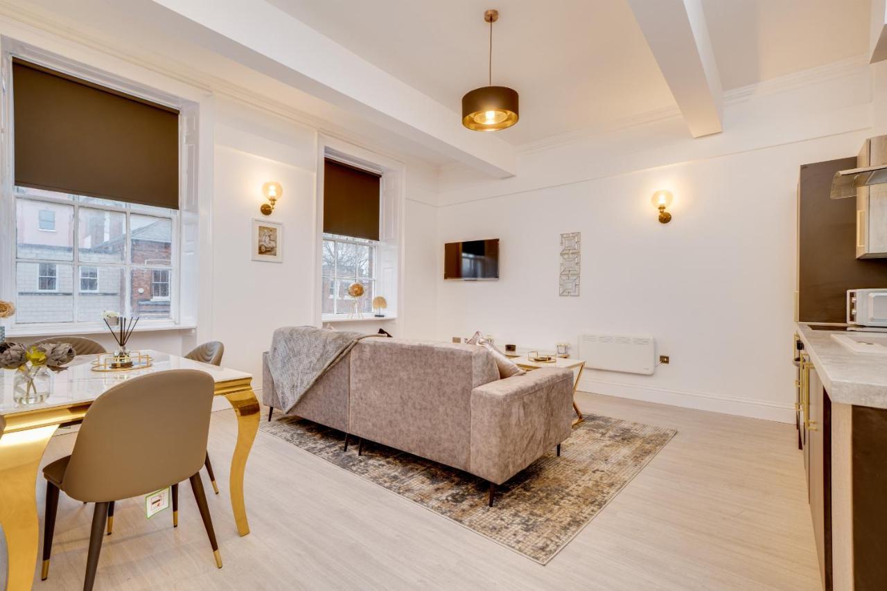 Town House Apartments Wakefield Bagian luar foto