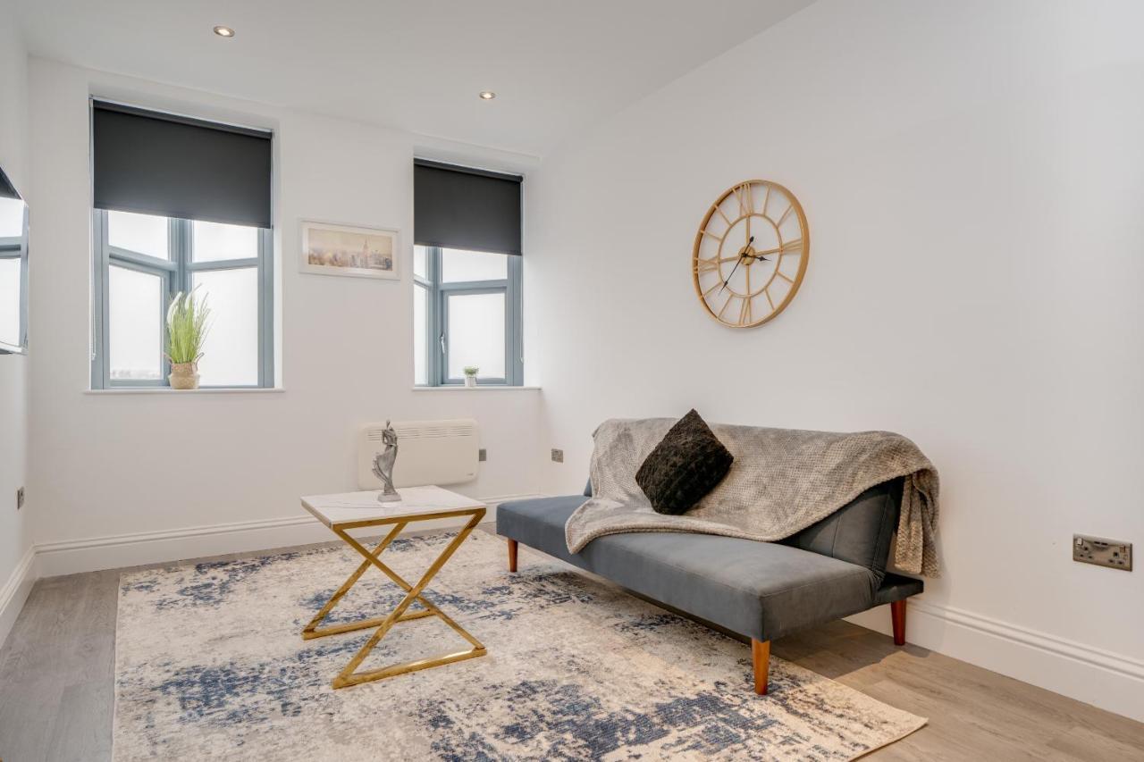 Town House Apartments Wakefield Bagian luar foto