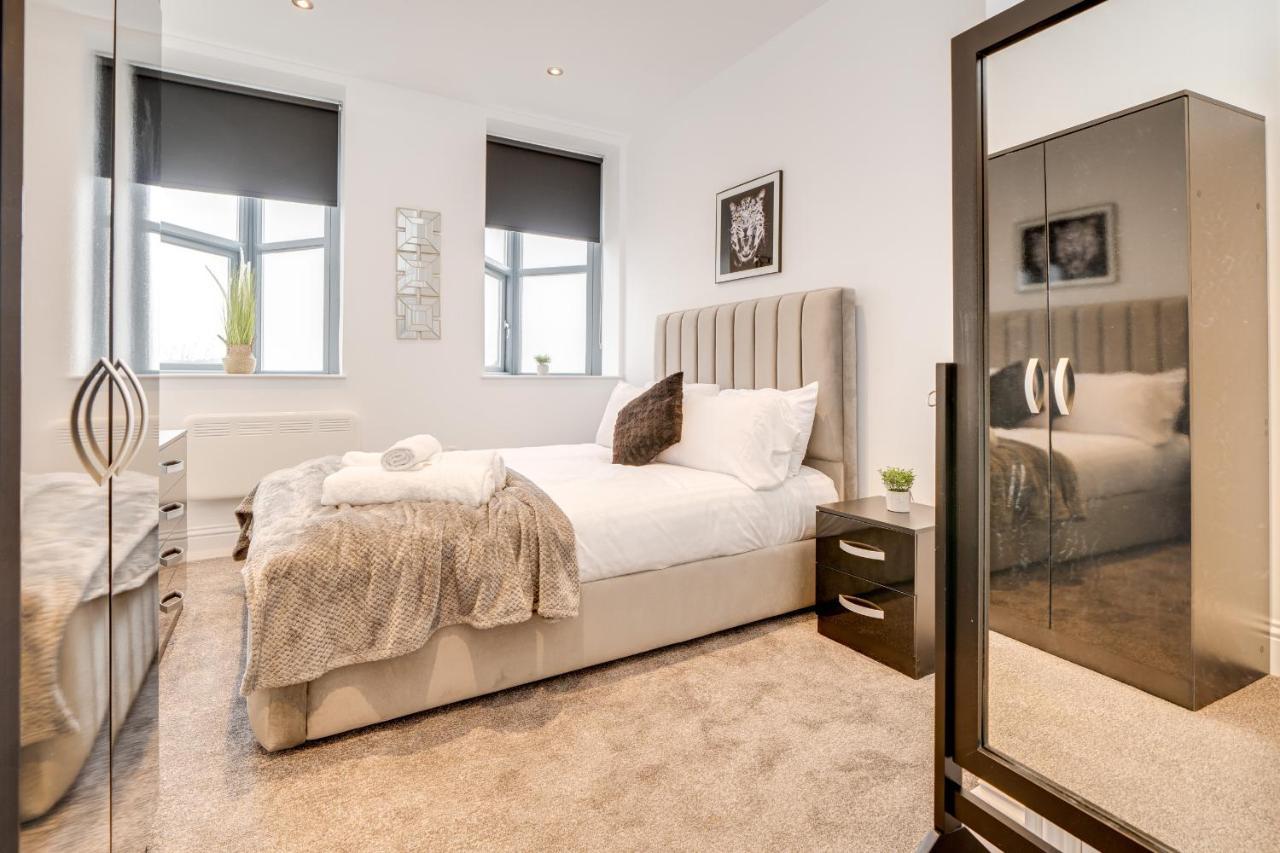 Town House Apartments Wakefield Bagian luar foto